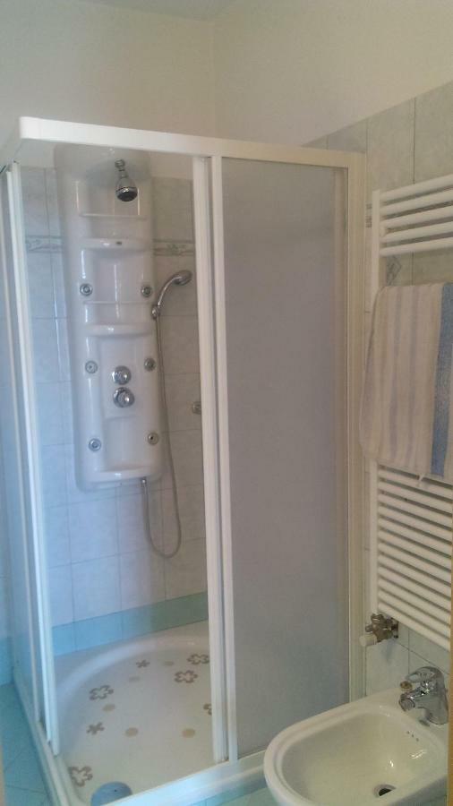 Apartma Vojkovo Koper Exteriör bild