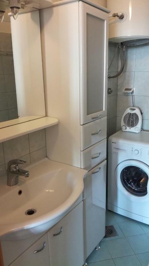 Apartma Vojkovo Koper Exteriör bild